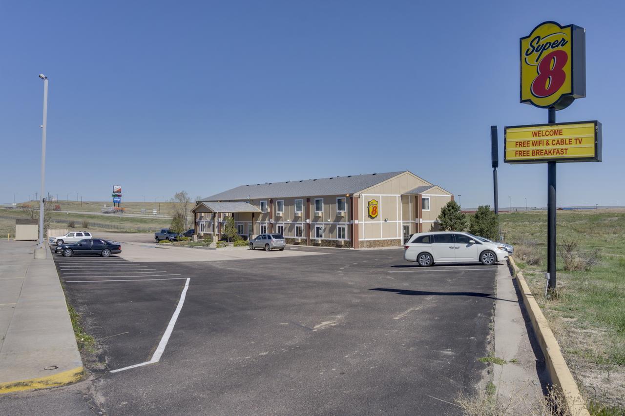 Super 8 By Wyndham Limon Hotell Eksteriør bilde